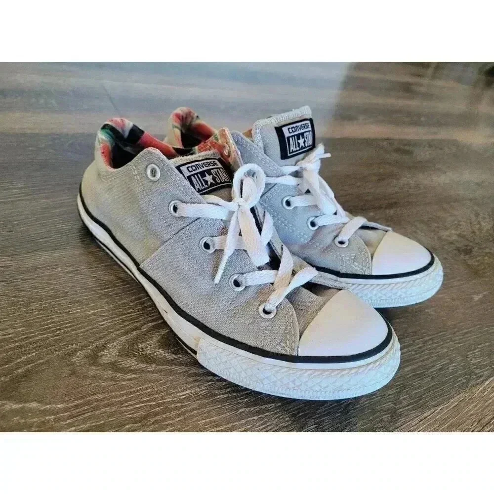 Grey Watermelon converse shoes‎ size 4